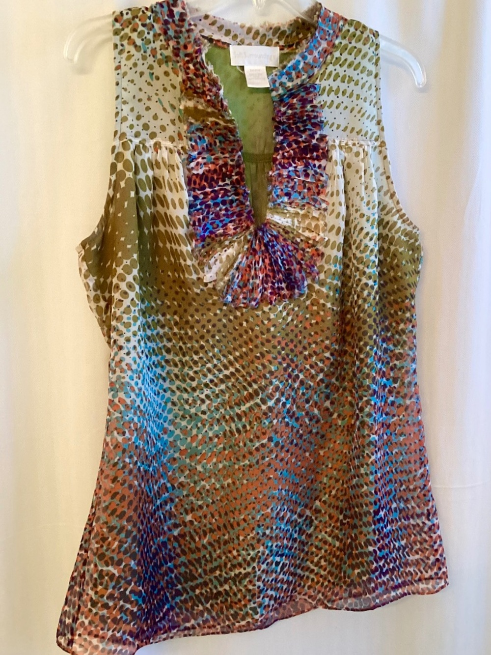 SOFT  SURROUNDINGS…  gorgeous multicolor sleeveless shell, size Lge.